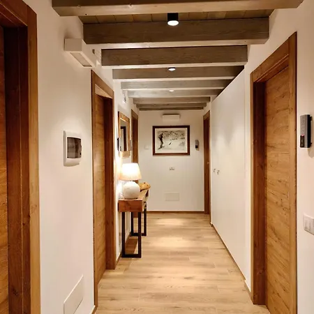 Maria Luisa Mountain Rovere