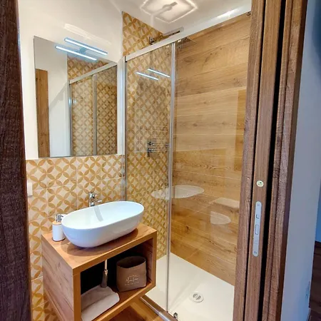 Maria Luisa Mountain 3* Rovere