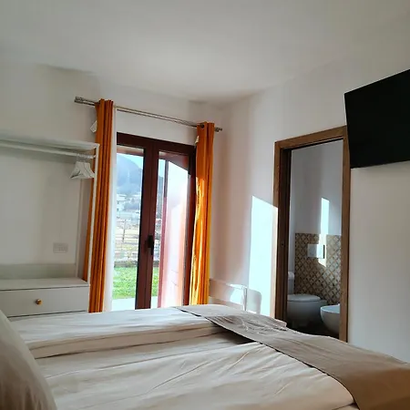 Maria Luisa Mountain Bed & Breakfast