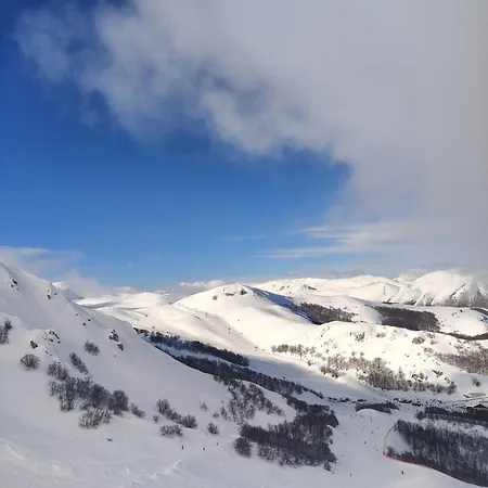 Maria Luisa Mountain 3*