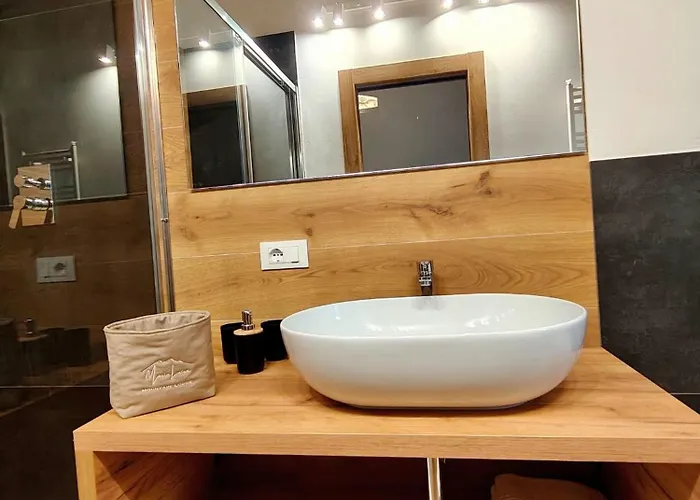 Maria Luisa Mountain Rovere