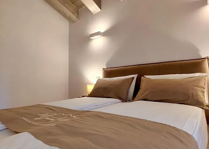 ベッド・アンド・ブレックファスト Maria Luisa Mountain Rovere