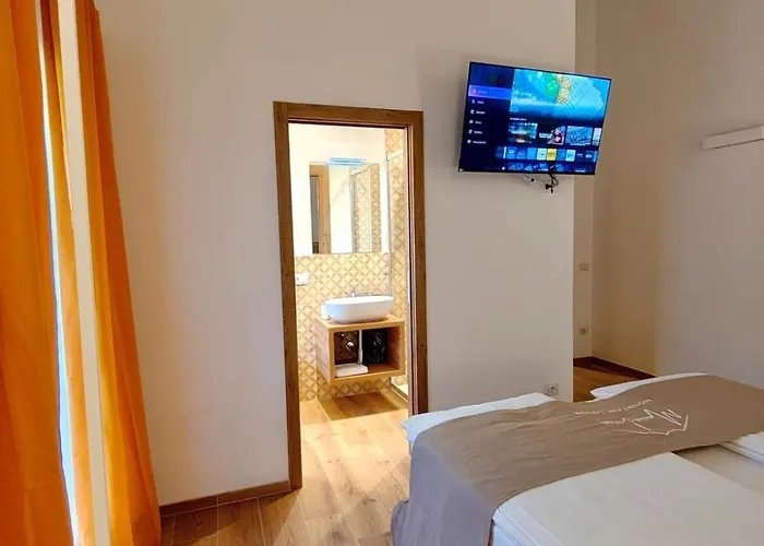 Maria Luisa Mountain 3*