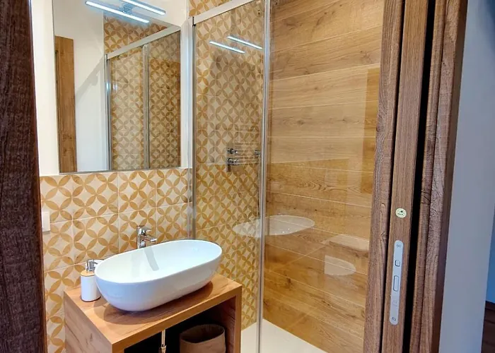 Maria Luisa Mountain 3* Rovere